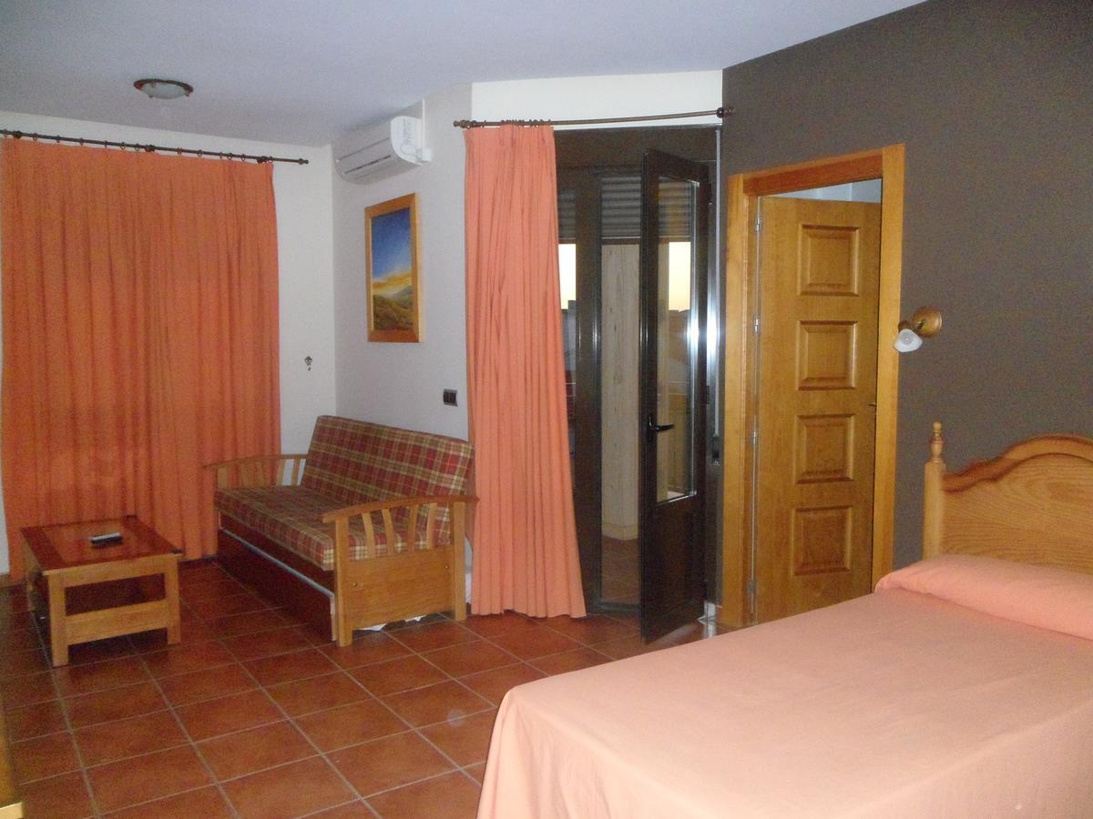 Hotel Rural La Encina Almaden Exterior photo